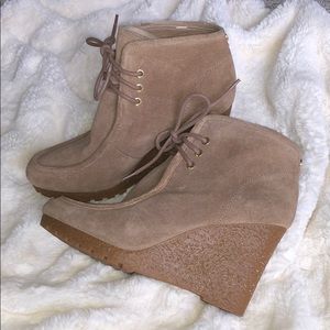 Michael Kors heeled beige booties
